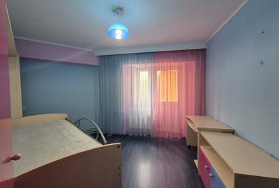 Apartament cu 3 camere decomandat, mobilat în Casa de Cultură - 25