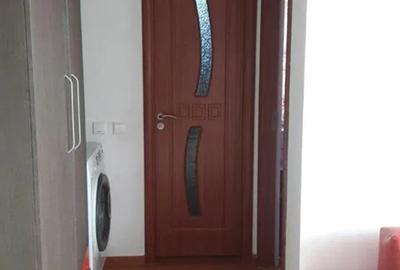 Apartament cu 3 camere semidecomandat în Central - 4