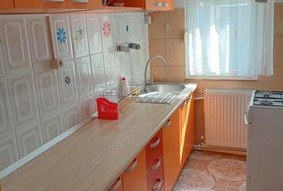 Apartament 2 camere, GATA DE MUTAT - 1