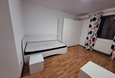 Crangasi garsoniera bloc nou - 12