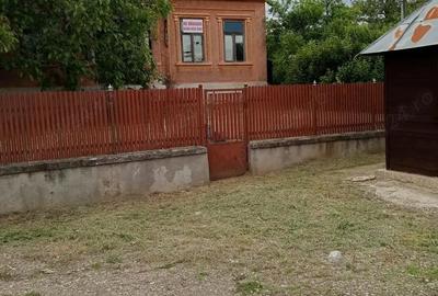 Casă cu 3 camere cu Teren 1589 Mp în Scânteia - 2