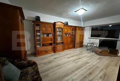 Apartament cu 4 camere decomandat, mobilat în Calea București - 2