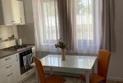 Casă parter +2 etaje si mansarda,la parter spatii comerciale deja inchiriate - 4