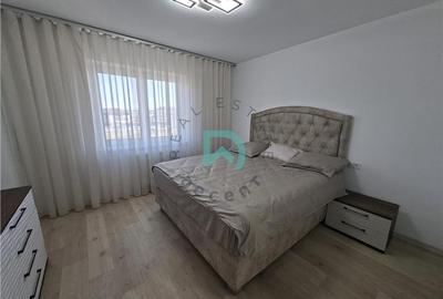 Apartament cu 3 camere decomandat în Tractorul - 5
