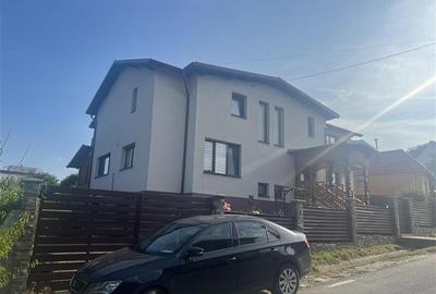 Casă individuală cu 6 camere cu Teren 1000 Mp în Feleacu