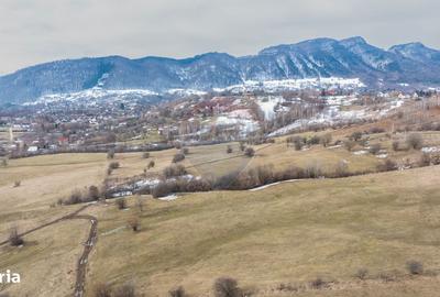 Teren de 5602 mp, în Bran