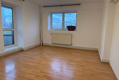 Apartament cu 3 camere decomandat în Tineretului - 7