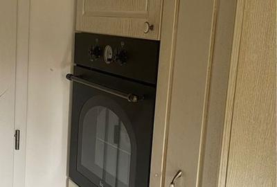 Apartament cu 3 camere în Cantacuzino