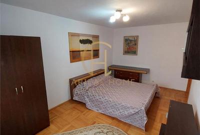 Apartament cu 3 camere decomandat, mobilat în Nicolina - 7