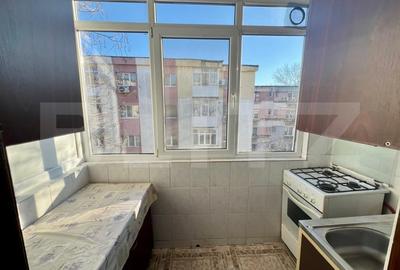 Apartament cu 2 camere decomandat, mobilat în Brazda lui Novac - 7