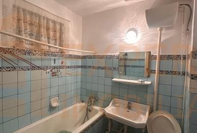 Apartament cu 2 camere decomandat în Tomis Nord - 8