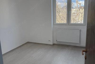 Apartament cu 3 camere în Gojdu - 2