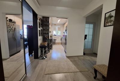 Apartament cu 3 camere decomandat, mobilat în Km 4-5 - 10
