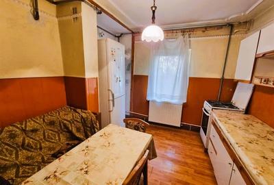 Apartament 3 camere, 2 bai, decomandat. Zona Racadau,Parcul Trandafirilor - 5