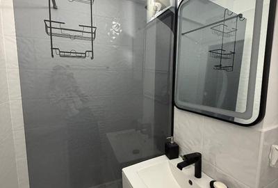 Apartament cu 3 camere în Central - 2