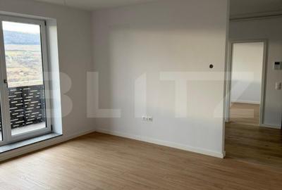 Apartament cu 3 camere semidecomandat în Iris - 1