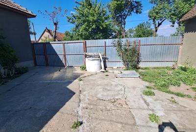 Casă cu 3 camere în Cermei - 4