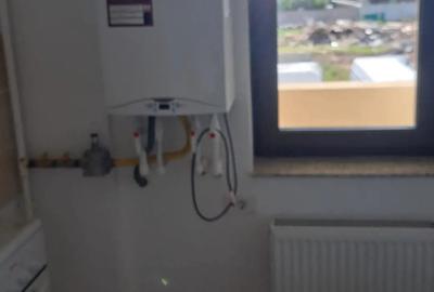 Inchiriez apartament doua camere - 8