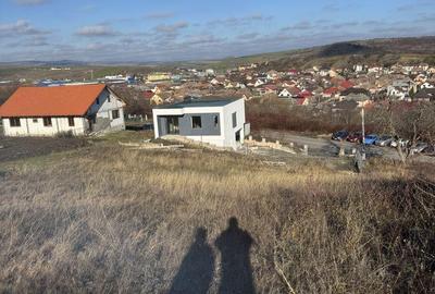Teren de 630 mp, în Central