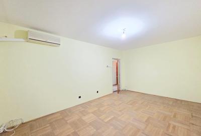 Apartament cu 3 camere decomandat în Central - 4