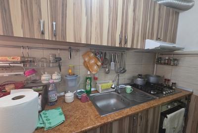 DE VANZARE-APARTAMENT 2 CAMERE-MIRCEA CEL BATRAN - 7
