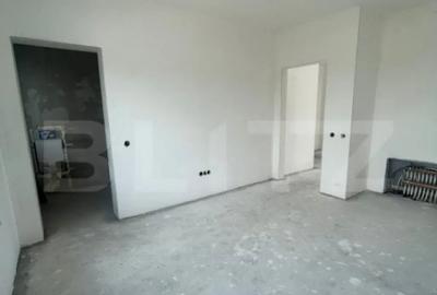 Casă cu 4 camere cu Teren 500 Mp în Central - 8