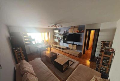 Apartament cu 4 camere decomandat, mobilat în Steaua - 2