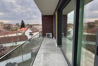 Apartament cu 3 camere în Cristian - 4
