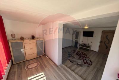 Casă cu 3 camere cu Teren 635 Mp în Satulung - 12