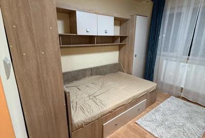 Garsonieră decomandată în UMT - 5