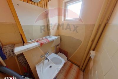 Apartament cu 4 camere, mobilat în Central - 4