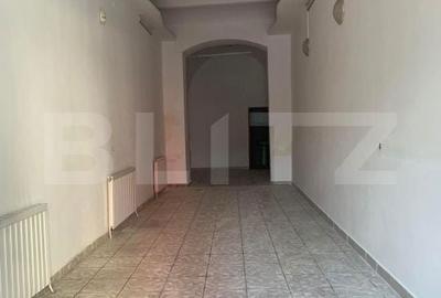 Spațiu comercial, de 60 mp, în Central