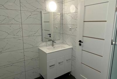 Apartament cu 3 camere semidecomandat în Florești - 6