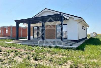 Casă cu Teren 500 Mp în Sântandrei