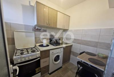 Garsonieră decomandată în Exercițiu - 4