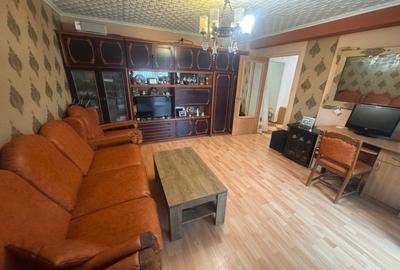 Apartament cu 3 camere decomandat, mobilat în Rahova - 2