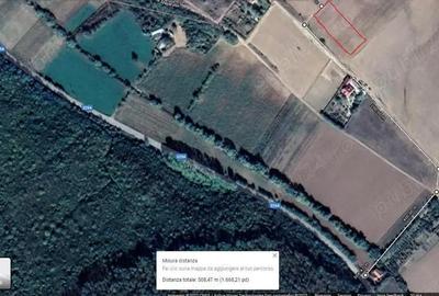 Teren de 1500 mp, în Telița - 5