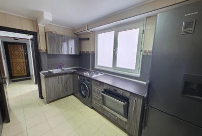 EROII REVOLUTIEI, str. Vigoniei, metrou, decomandat, 50 mpu, renovat, parcare - 13