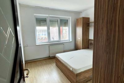 Apartament cu 4 camere, mobilat în Central - 20