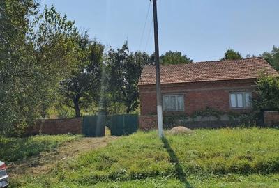 Casă cu 2 camere în Țela