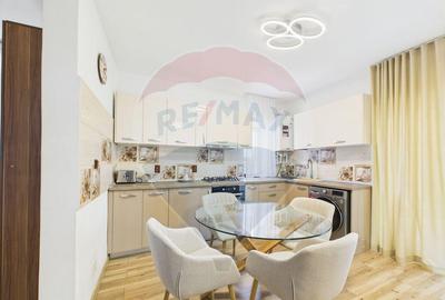 Casă cu 5 camere cu Teren 348 Mp în Berceni