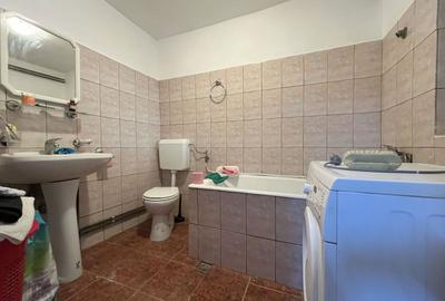 Casă individuală cu 3 camere cu Canalizare în Ronaț - 12