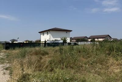 Teren Construcții intravilan de 585 mp, în Domnești
