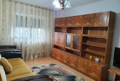 Apartament cu 2 camere decomandat în Broșteni - 2