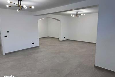 Casă cu 5 camere cu Teren 1213 Mp în Ostroveni - 7