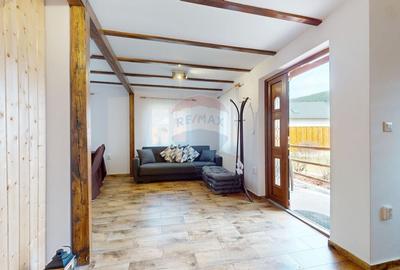 Casă cu 3 camere cu Teren 397 Mp în Poian - 11