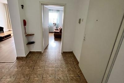 Apartament cu 3 camere semidecomandat, mobilat în Calea Poplăcii - 10
