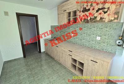Apartament cu 2 camere decomandat în Trivale - 3