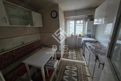 Apartament cu 2 camere decomandat în Sud
