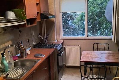 Apartament cu 3 camere decomandat în Eroii Revoluției - 4